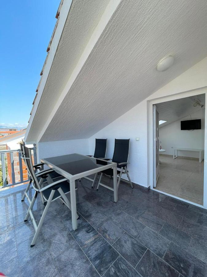 Apartmani Ira Vir Kültér fotó