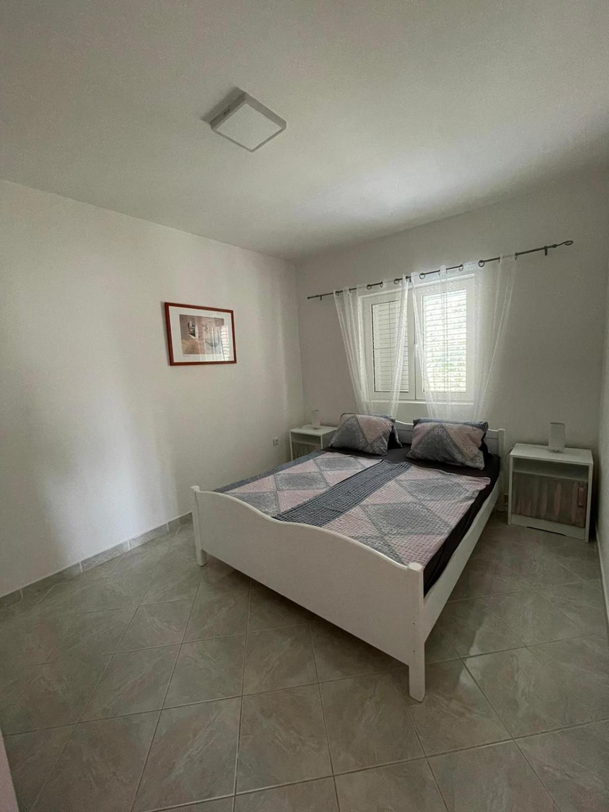 Apartmani Ira Vir Szoba fotó