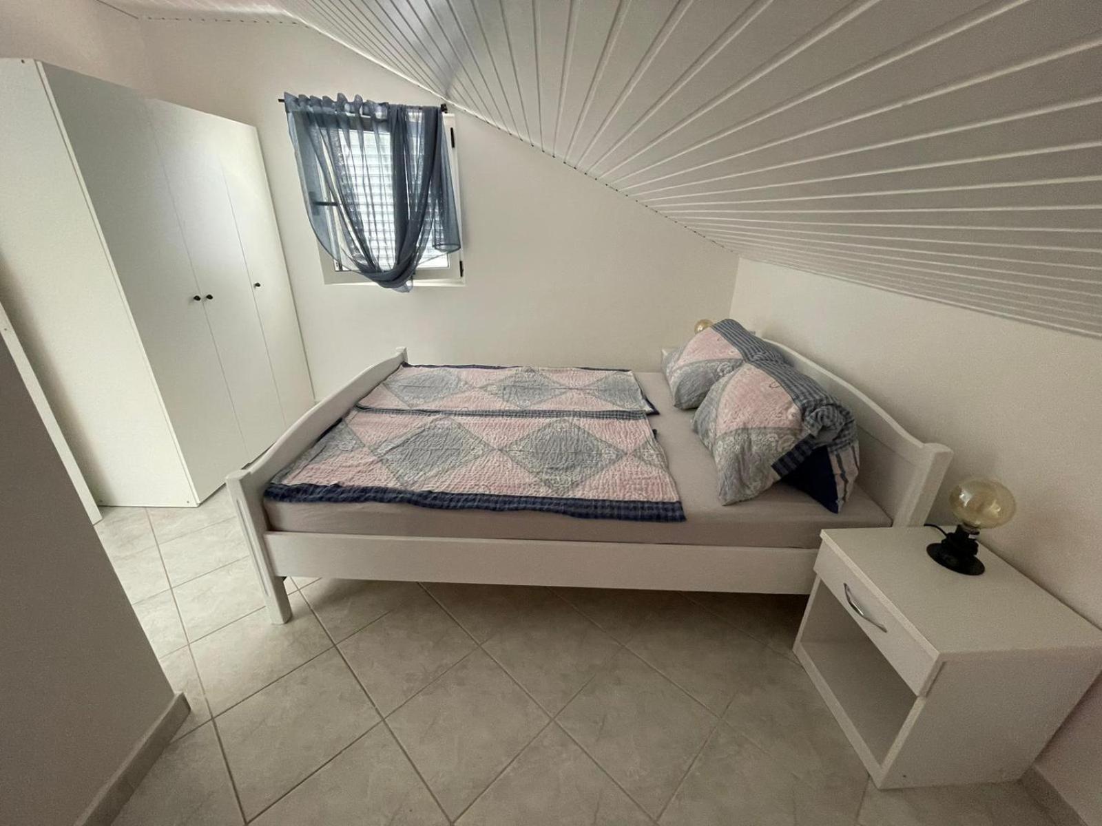 Apartmani Ira Vir Szoba fotó