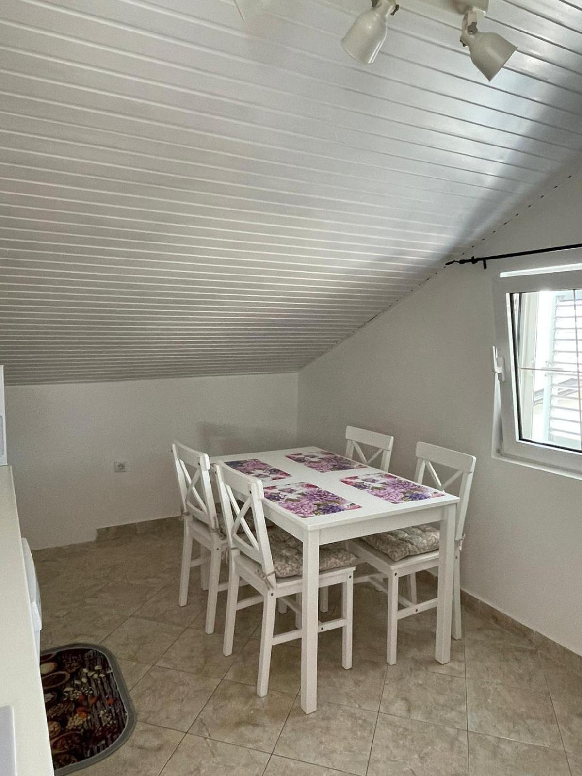 Apartmani Ira Vir Szoba fotó